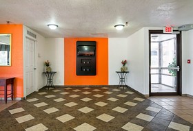 Econo Lodge