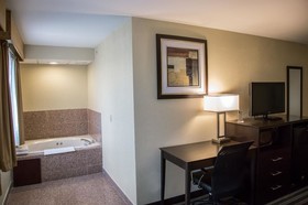 Quality Inn & Suites Loves Park