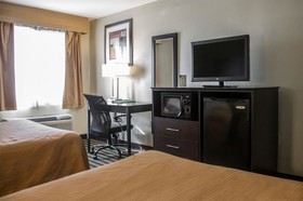Quality Inn & Suites Loves Park