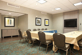 Holiday Inn Rock Island - Quad Cities
