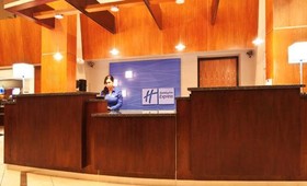 Holiday Inn Express Rolling Meadows - Schaumburg Area