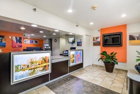 Motel 6