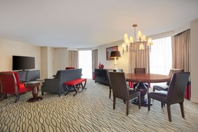 Hilton Rosemont / Chicago O'Hare