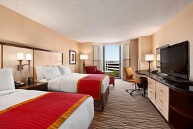 Hilton Rosemont / Chicago O'Hare