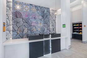 La Quinta by Wyndham Chicago O'Hare Airport