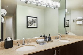 Sheraton Suites Chicago O'Hare