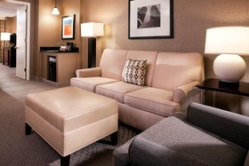 Sheraton Suites Chicago O'Hare