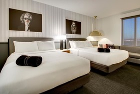 The Rose Hotel Chicago O'Hare, Tapestry Collection by Hilton