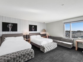 The Rose Hotel Chicago O'Hare, Tapestry Collection by Hilton
