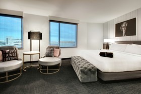 The Rose Hotel Chicago O'Hare, Tapestry Collection by Hilton