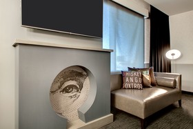 The Rose Hotel Chicago O'Hare, Tapestry Collection by Hilton