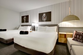 The Rose Hotel Chicago O'Hare, Tapestry Collection by Hilton