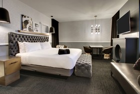 The Rose Hotel Chicago O'Hare, Tapestry Collection by Hilton