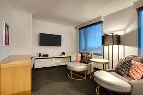 The Rose Hotel Chicago O'Hare, Tapestry Collection by Hilton