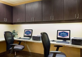 Hampton Inn & Suites Chicago/St. Charles
