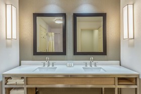 Hilton Garden Inn St. Charles