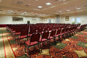 Hilton Garden Inn St. Charles