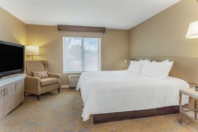 Hilton Garden Inn St. Charles