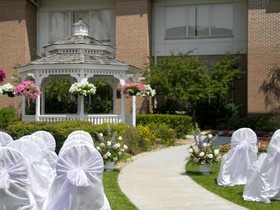 Hilton Garden Inn St. Charles