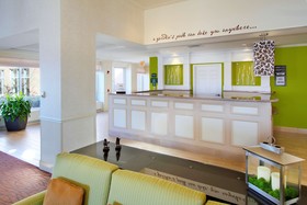 Hilton Garden Inn St. Charles