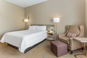 Hilton Garden Inn St. Charles