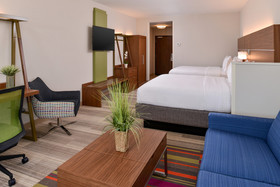 Holiday Inn Express & Suites Salem