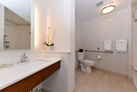 Holiday Inn Express & Suites Salem