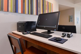 Holiday Inn Express & Suites Salem