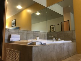 Montcler Hotel & Conference Center Trademark Collection by Wyndham