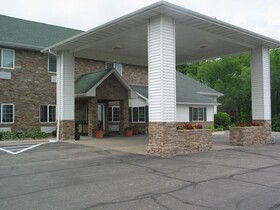 Savanna Inn & Suites