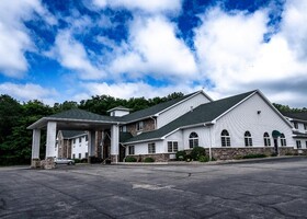 Savanna Inn & Suites