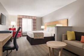 Country Inn & Suites by Radisson, Schaumburg, IL