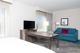 Hampton Inn & Suites Chicago Schaumburg