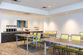 Hampton Inn & Suites Chicago Schaumburg
