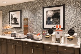 Hampton Inn & Suites Chicago Schaumburg