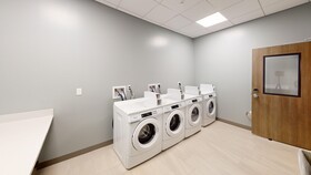 Holiday Inn Express Suites Chicago Schaumburg an IHG Hotel