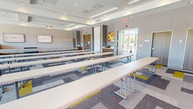 Holiday Inn Express Suites Chicago Schaumburg an IHG Hotel