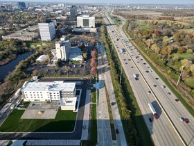 Holiday Inn Express Suites Chicago Schaumburg an IHG Hotel
