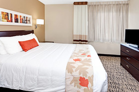 MainStay Suites Chicago Schaumburg