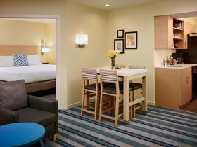 Sonesta ES Suites Schaumburg