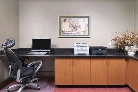 Wingate By Wyndham Schaumburg / Convention Center