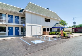 Motel 6 Chicago O'Hare - Schiller Park