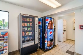 Motel 6 Chicago O'Hare - Schiller Park