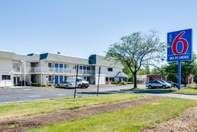 Motel 6 Chicago O'Hare - Schiller Park