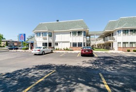 Motel 6 Chicago O'Hare - Schiller Park