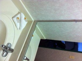 O'Hare Inn & Suites