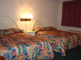 O'Hare Inn & Suites