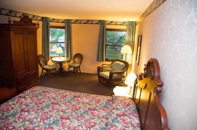 The Shelby Inn