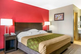Econo Lodge Shorewood
