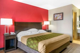 Econo Lodge Shorewood